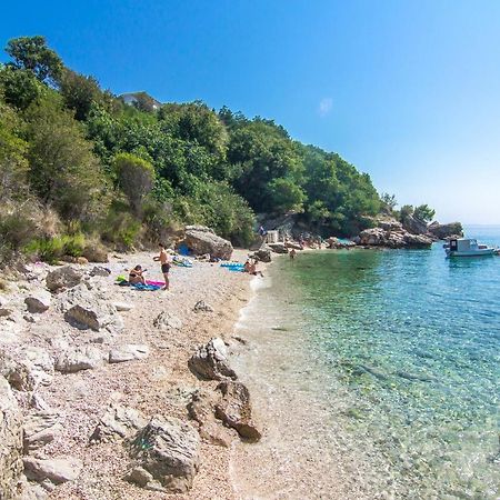 Holiday House Nova Stara Baška Екстериор снимка