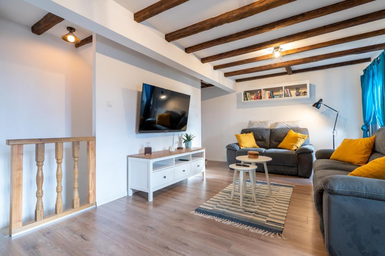 Holiday House Nova Stara Baška Екстериор снимка