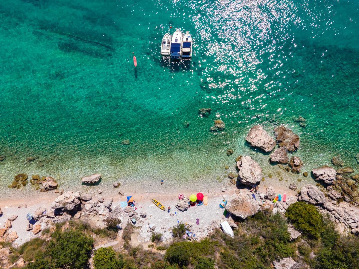 Holiday House Nova Stara Baška Екстериор снимка