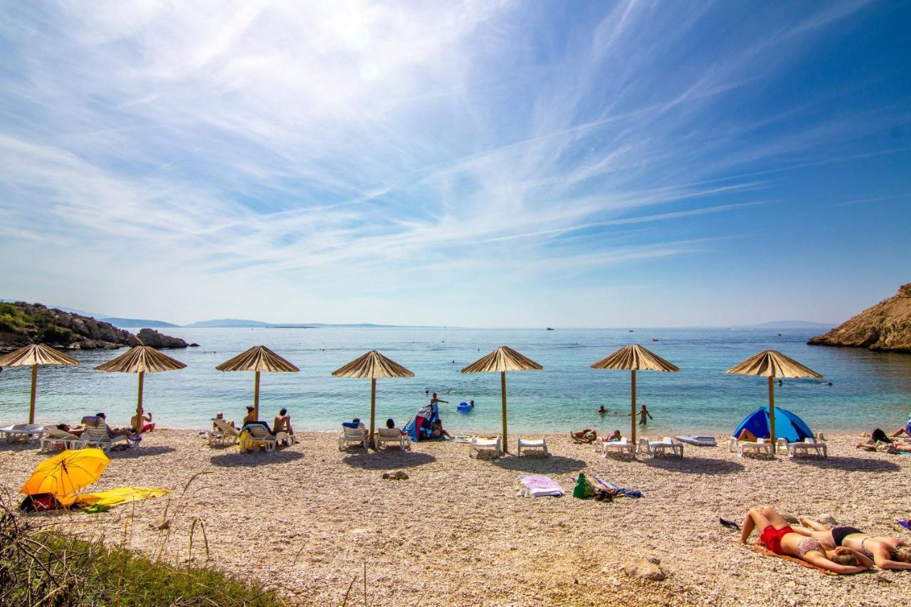 Holiday House Nova Stara Baška Екстериор снимка