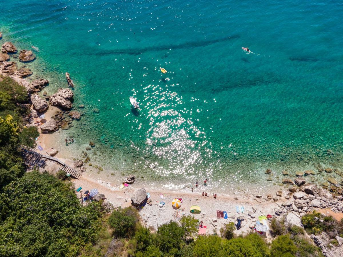 Holiday House Nova Stara Baška Екстериор снимка